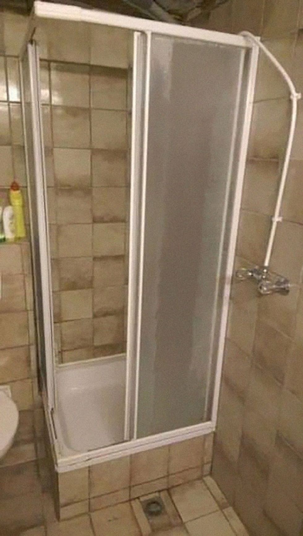 1a111e42 f1a6 49d8 8073 456c3616a222