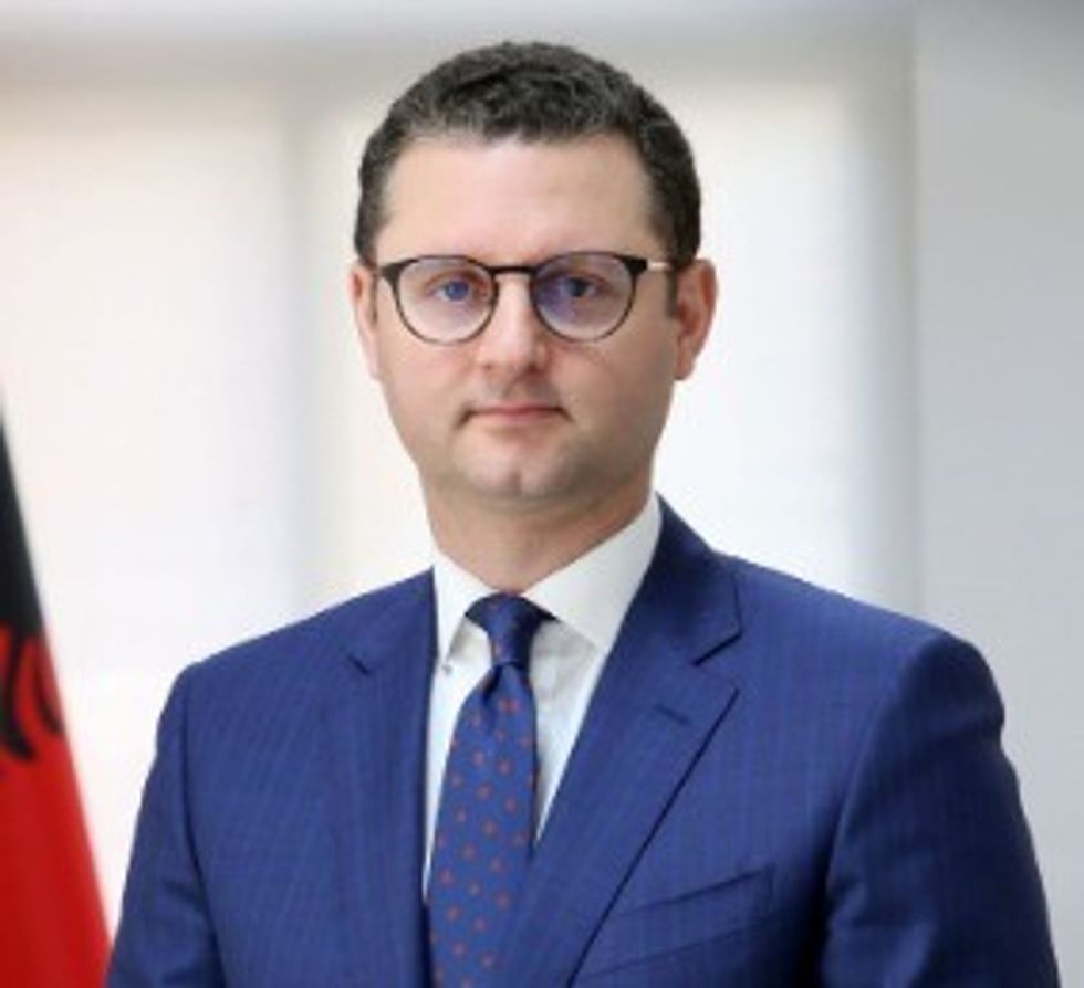 1b18de834d254326bd59f88d9e946dbd