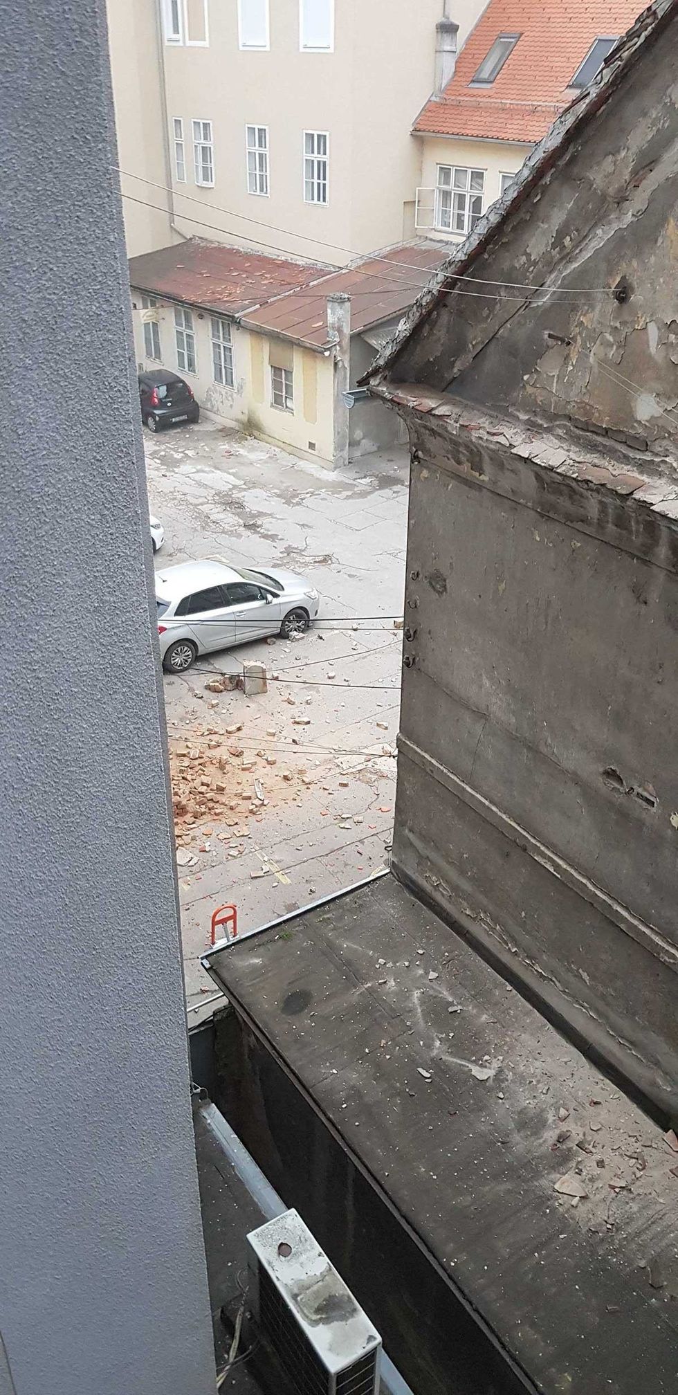 1b92d9dd b7e8 4c0b a28c 3a30ea8ba53e