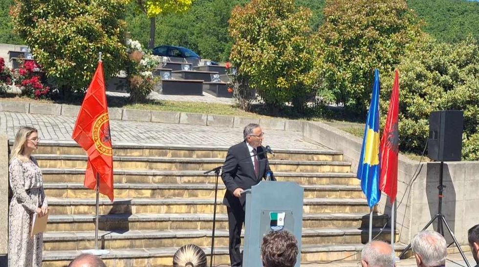 1fa6ea97 d3bd 4ddc b068 89112e6d253b