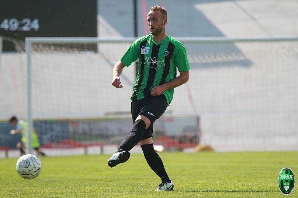 1fe0c608 2d5d 457b b27c 4eef492ae738