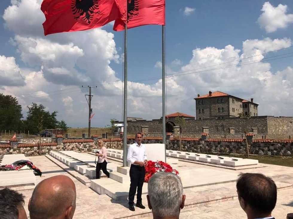 2 1502964574 9686001