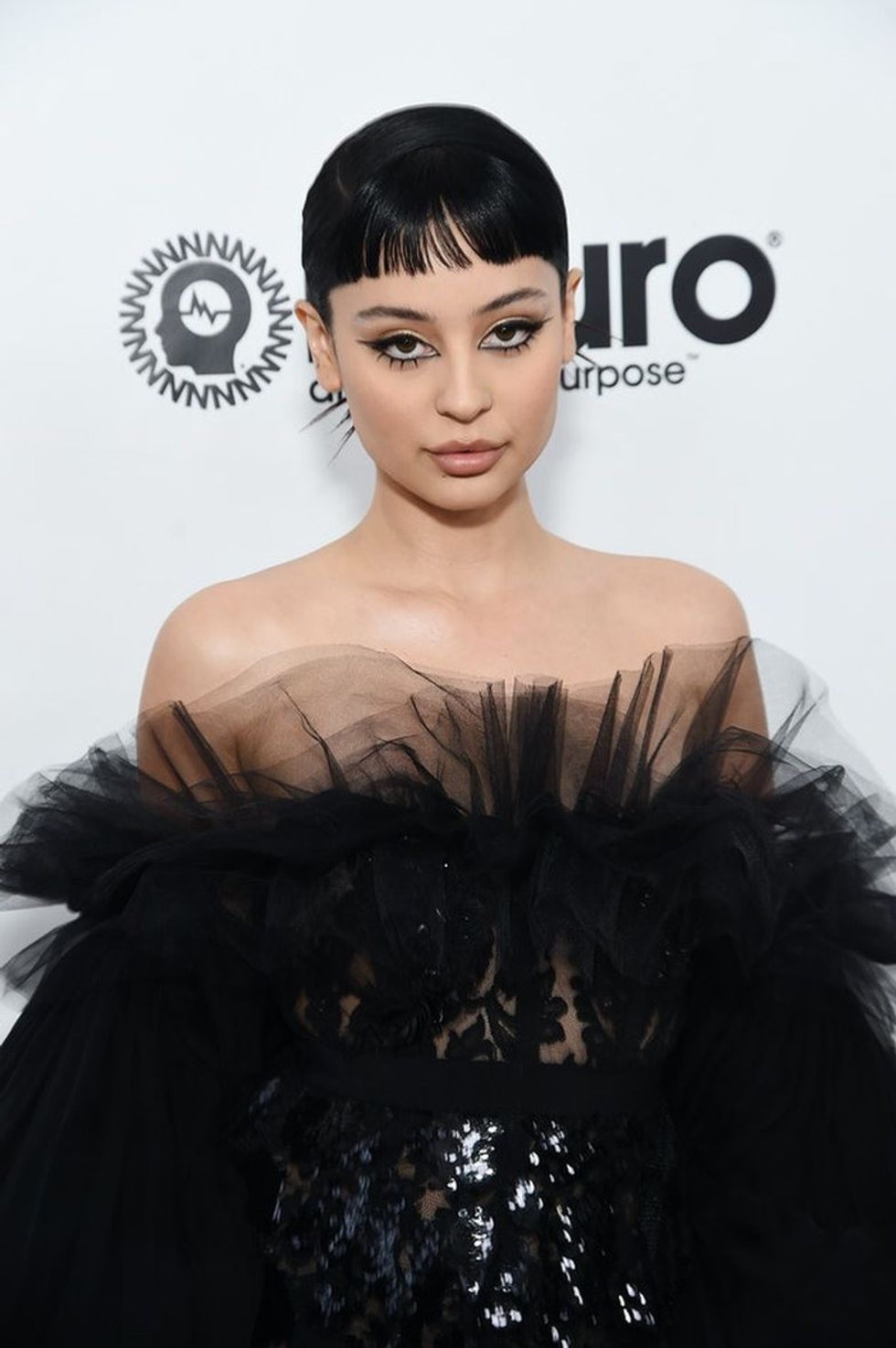 2 785 0 606ee93f3fe11