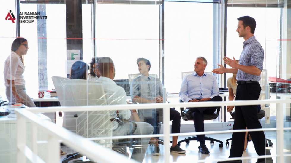 2 brenda artikullit 2