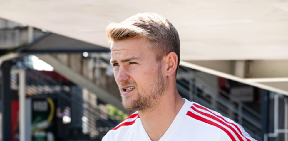 2.de ligt