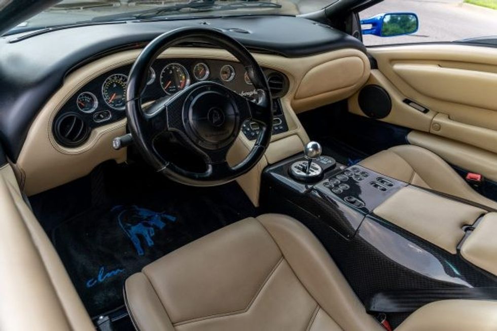 2001 lamborghini diablo 1627933458492f3b2253e7BAT LamboDiablo Final 156 scaled 1