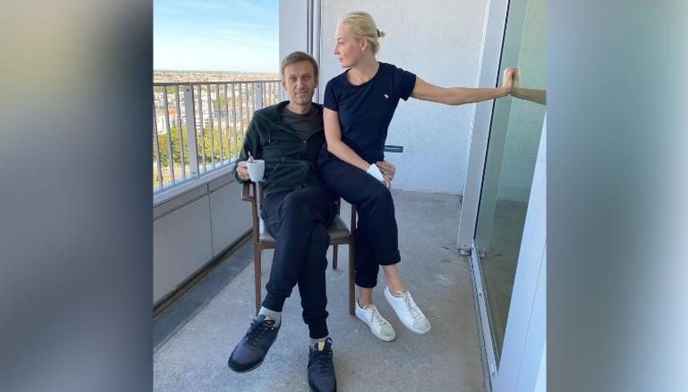 200921124826 navalny anniversary photo exlarge 169 e1611754603321