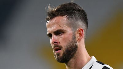 2018/08/Miralem-Pjanic.jpg