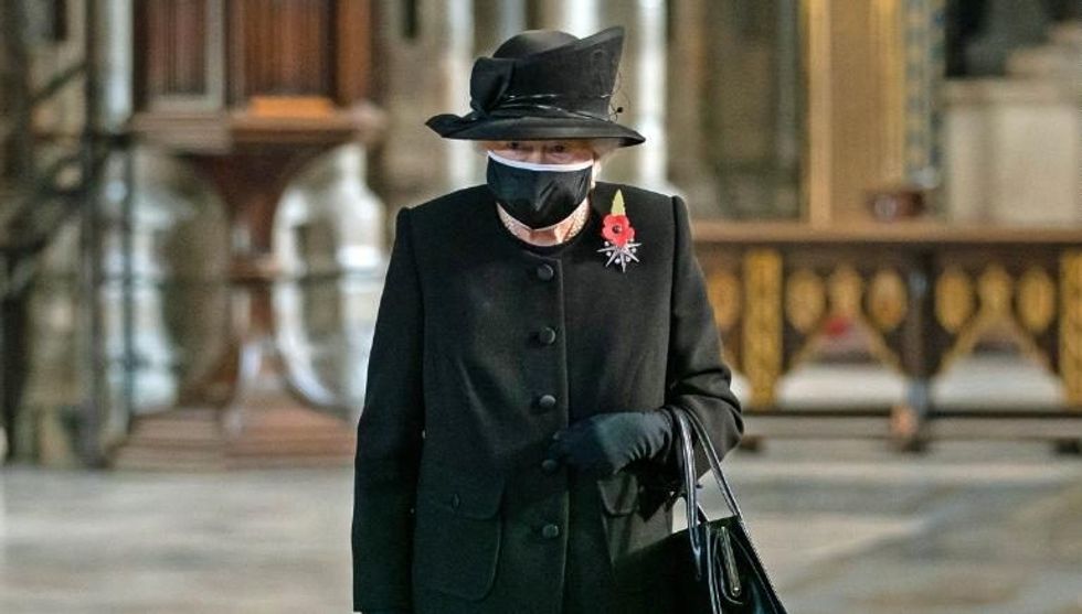 201108035236 queen elizabeth face mask 1104 exlarge 169 e1609084157757