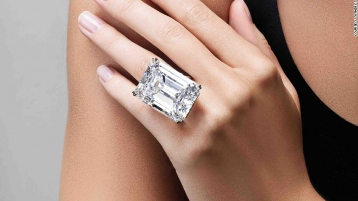 2016/01/22-milion-euml-dollar-euml-p-euml-r-diamantin-ldquo-perfekt-rdquo_hd.jpg