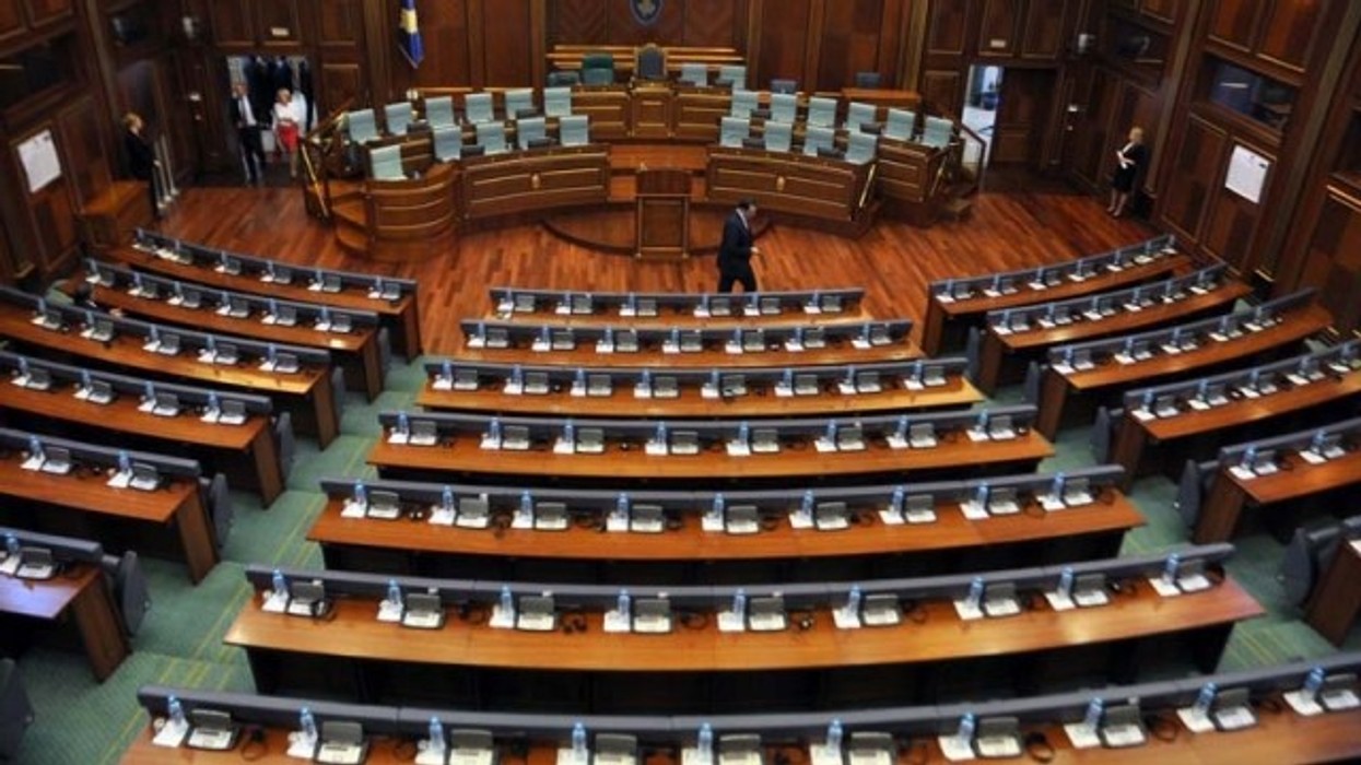 2016/01/a-si-konstituohet-kuvendi-i-ri-i-kosov-euml-s_hd.jpg