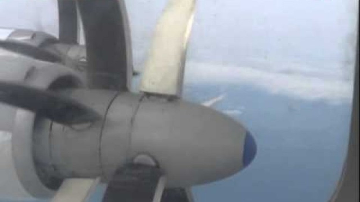 2016/01/aeroplani-luftarak-britanik-e-k-euml-rc-euml-non-fluturaken-ruse-video_hd.jpg