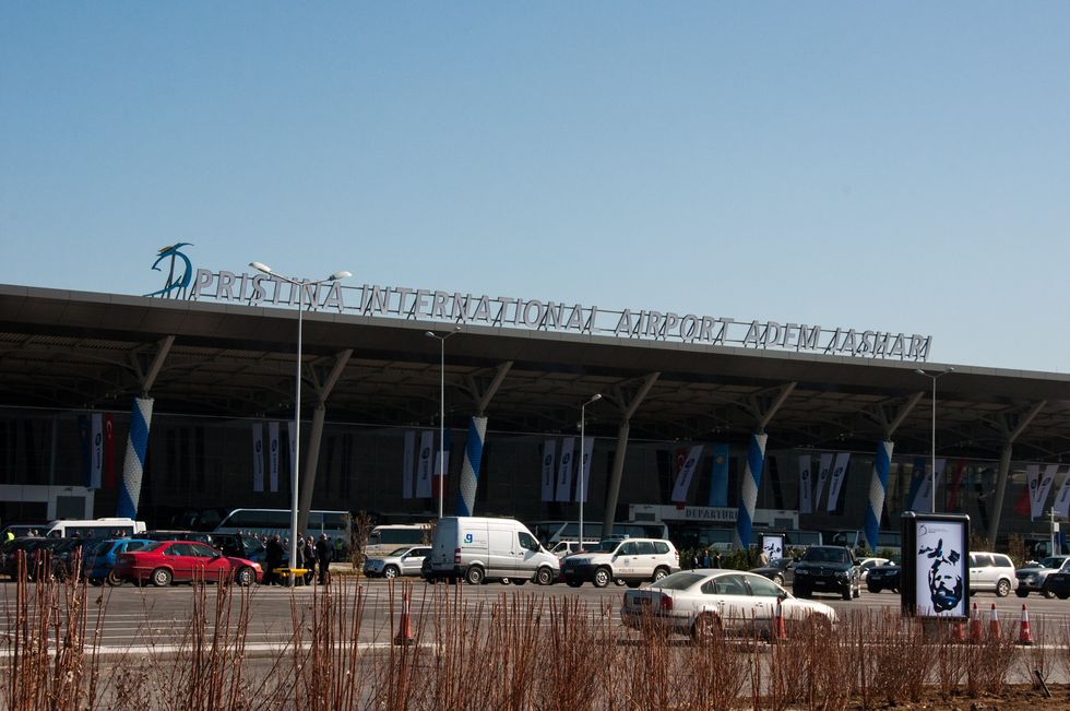 2016/01/Aeroporti-i-Prishtines.jpg