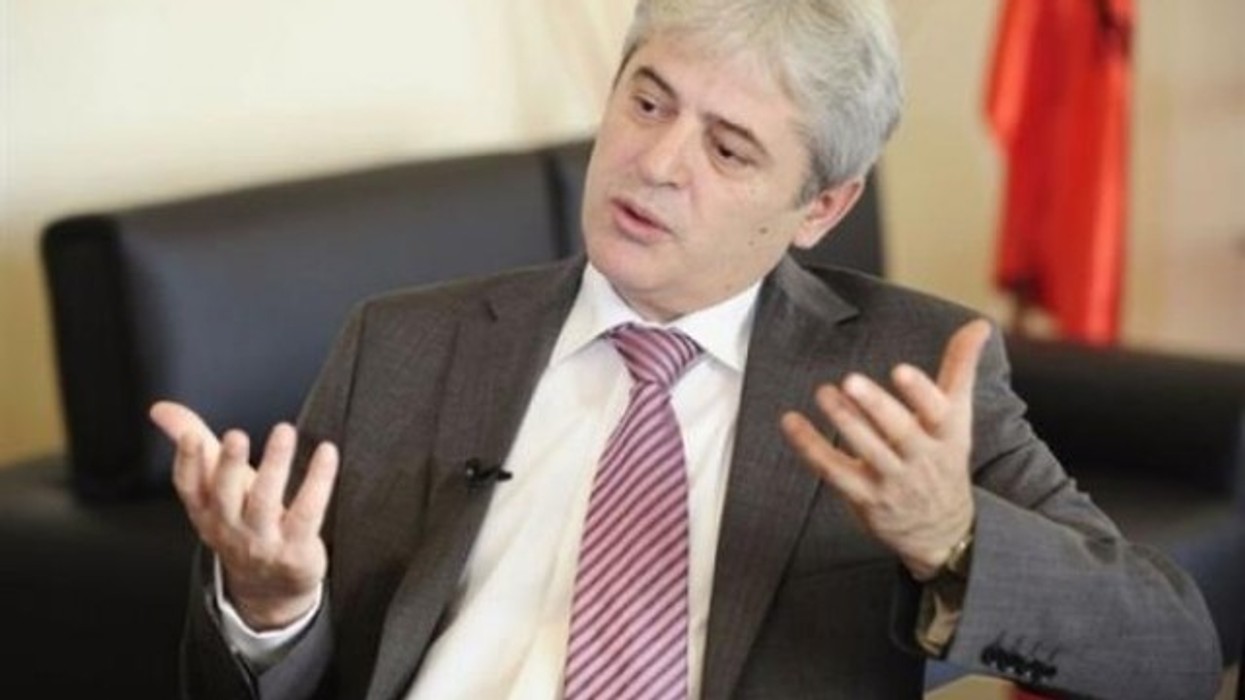 2016/01/ahmeti-nuk-euml-sht-euml-e-definuar-as-qeveri-teknike-as-kalimtare_hd.jpg