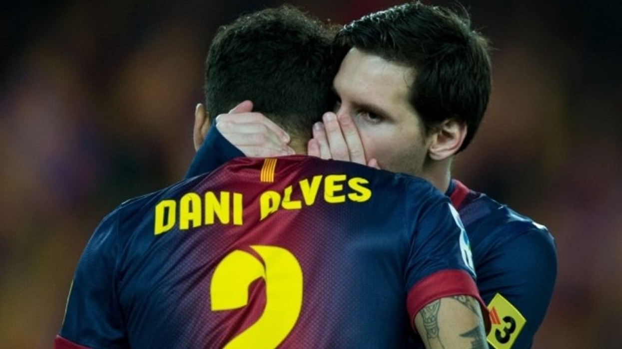 2016/01/alves-me-apo-pa-topin-e-art-euml-messi-euml-sht-euml-m-euml-i-miri_hd.jpg