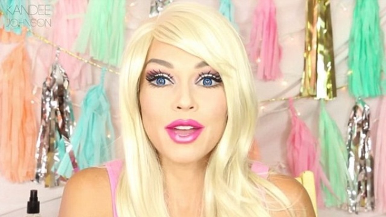 2016/01/artistja-e-grimit-transformohet-n-euml-barbie-p-euml-r-90-sekonda-video_2_hd.jpg