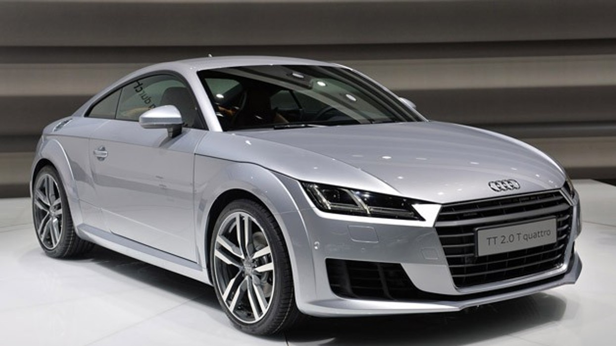 2016/01/Audi-TT.jpg