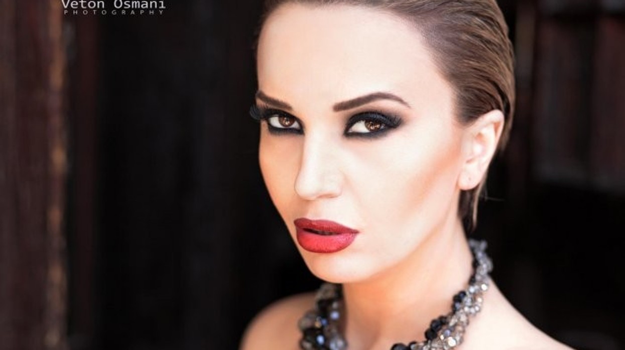 2016/01/auto_teuta_krasniqi_perfekt_foto_per_gazete1444405025.jpg