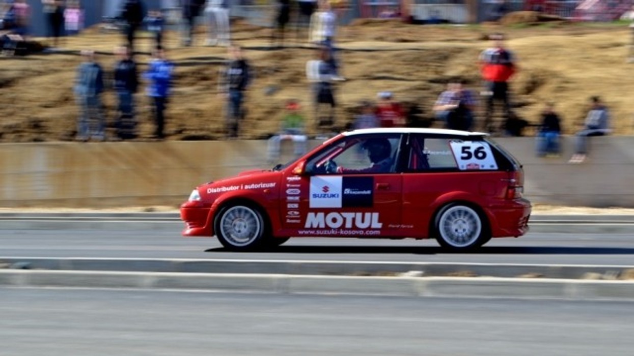 2016/01/autosport-kryeqyteti-mir-euml-pret-garuesit-e-kosov-euml-s-dhe-shqiperise_hd.jpg
