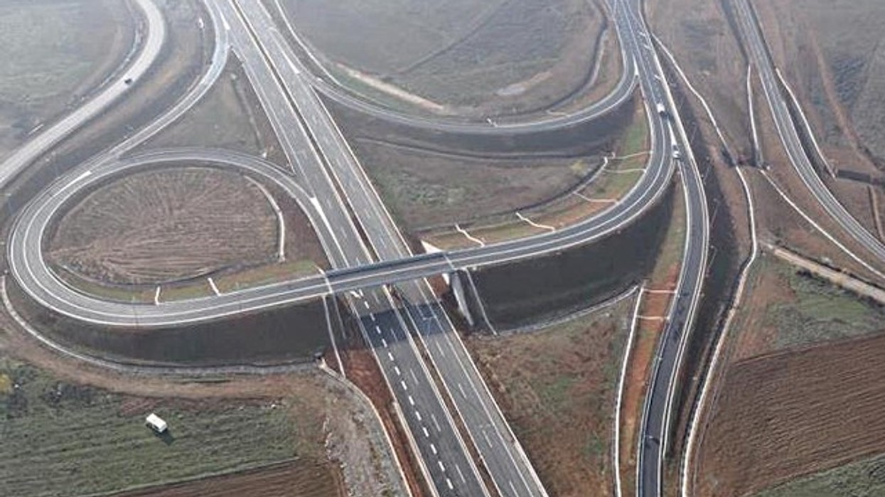 2016/01/Autostrada_515812_673452_347032_353701.jpg