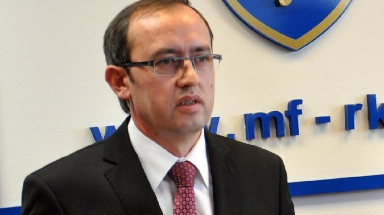 2016/01/Avdullah-Hoti.jpg