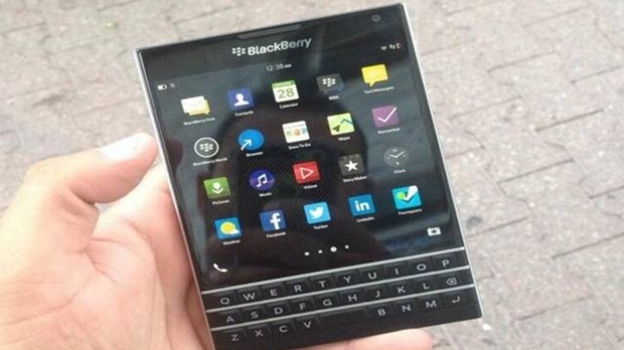 2016/01/blackberry-mund-t-euml-heq-dor-euml-nga-telefonat-mobil_hd.jpg