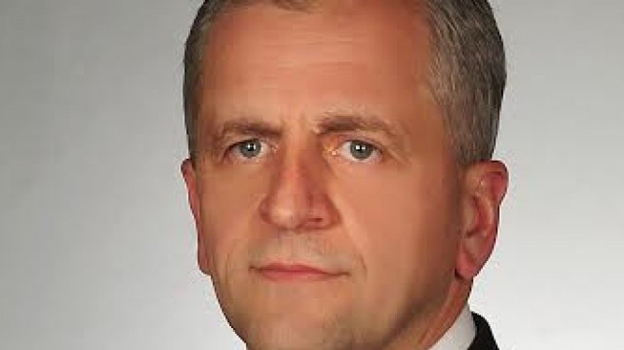 2016/01/bota-multipolare_hd.jpg