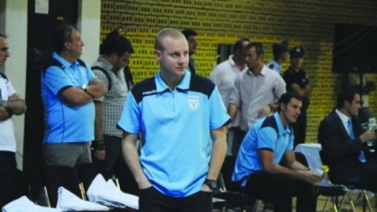 2016/01/cabadak-dardani-dallon-prej-kosovar-euml-ve-tjer-euml-t-euml-mbivler-euml-suar_hd.jpg