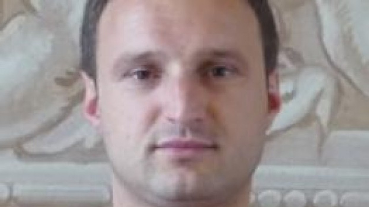2016/01/dasma-e-madhe-p-euml-r-t-rsquo-i-ikur-pyetjeve-rreth-nuses-dhe-familjes-s-euml-saj_hd.jpg