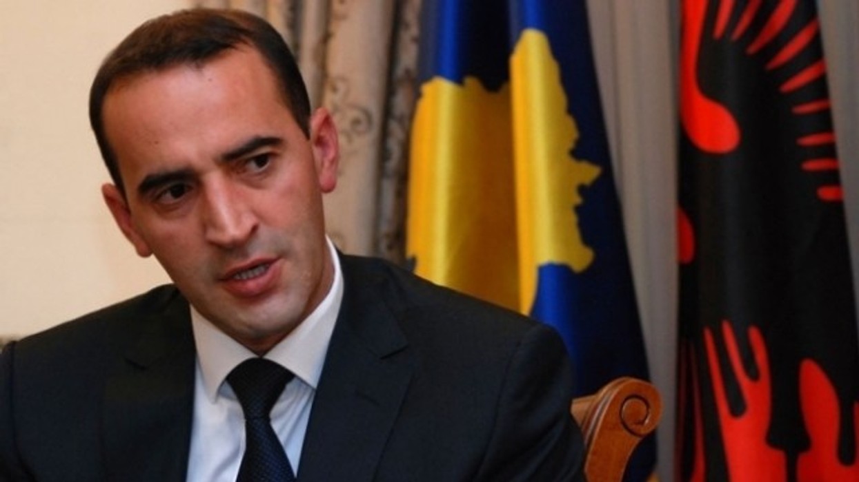 2016/01/daut-haradinaj-ccedil-eku-euml-sht-euml-i-vonsh-euml-m-n-euml-luft-euml-video_hd.jpg