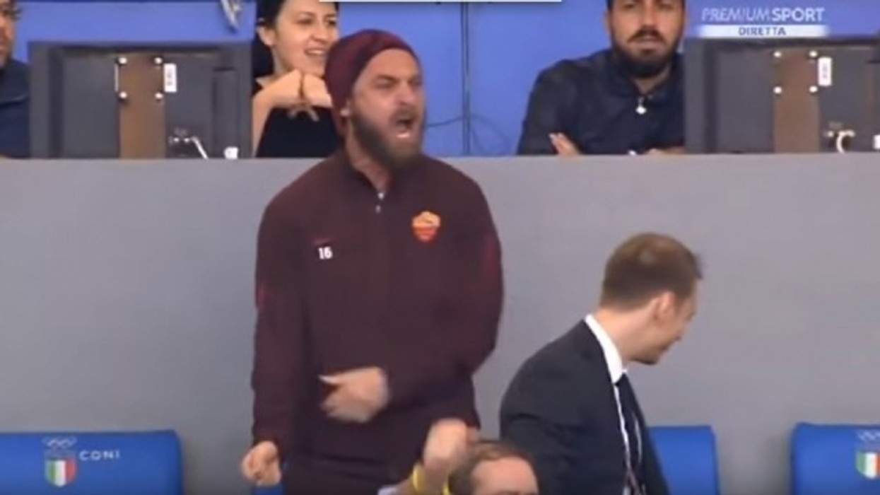 2016/01/de-rossi-i-lsquo-ccedil-mendur-rsquo-ky-euml-sht-euml-festimi-m-euml-i-mir-euml-n-euml-serie-a-video_hd.jpg