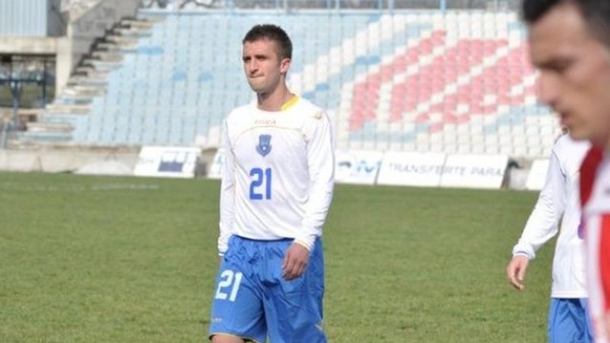 2016/01/dy-ndeshje-mosloj-euml-p-euml-r-kukajn-dhe-osmanin_hd.jpg