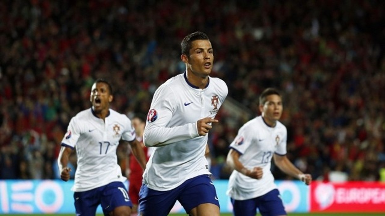 2016/01/e-brohoritin-emrin-e-messit-ronaldo-ua-mbyll-goj-euml-n-armen-euml-ve-me-supergol-video_hd.jpg