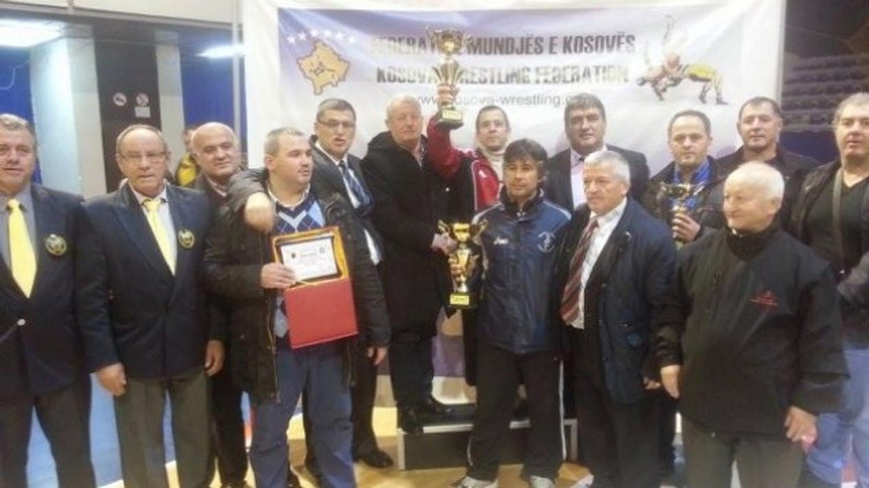 2016/01/egzon-shala-fiton-trofeun-lsquo-adem-jashari-2014-rsquo_hd.jpg