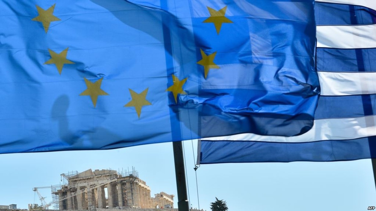 2016/01/Eurozone_Greqi_telegrafi.jpg