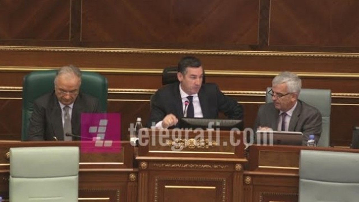 2016/01/fillon-seanca-e-kuvendit-t-euml-kosov-euml-s_hd.jpg