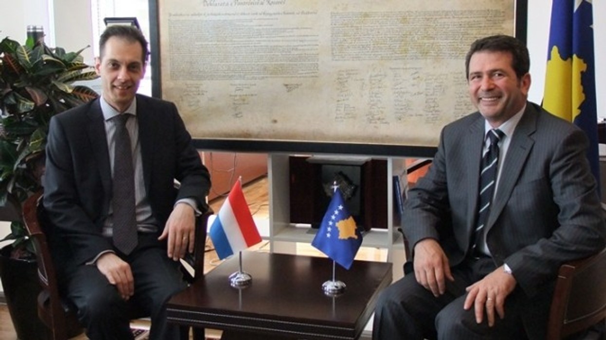 2016/01/fuqizohet-bashk-euml-punimi-kosov-euml-luksemburg_hd.jpg