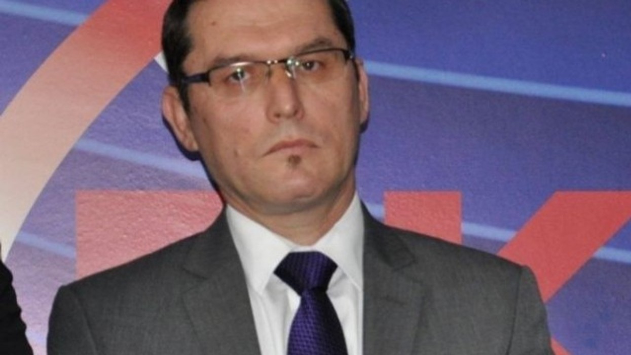 2016/01/gecaj-vet-euml-vendosje-si-brigadat-e-kuqe-video_hd.jpg