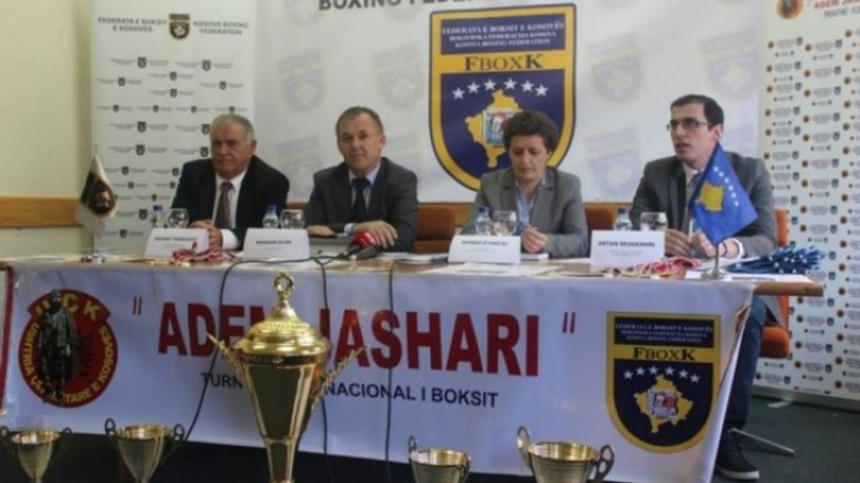 2016/01/gjith-ccedil-ka-gati-p-euml-r-turneun-ldquo-adem-jashari-rdquo_hd.jpg