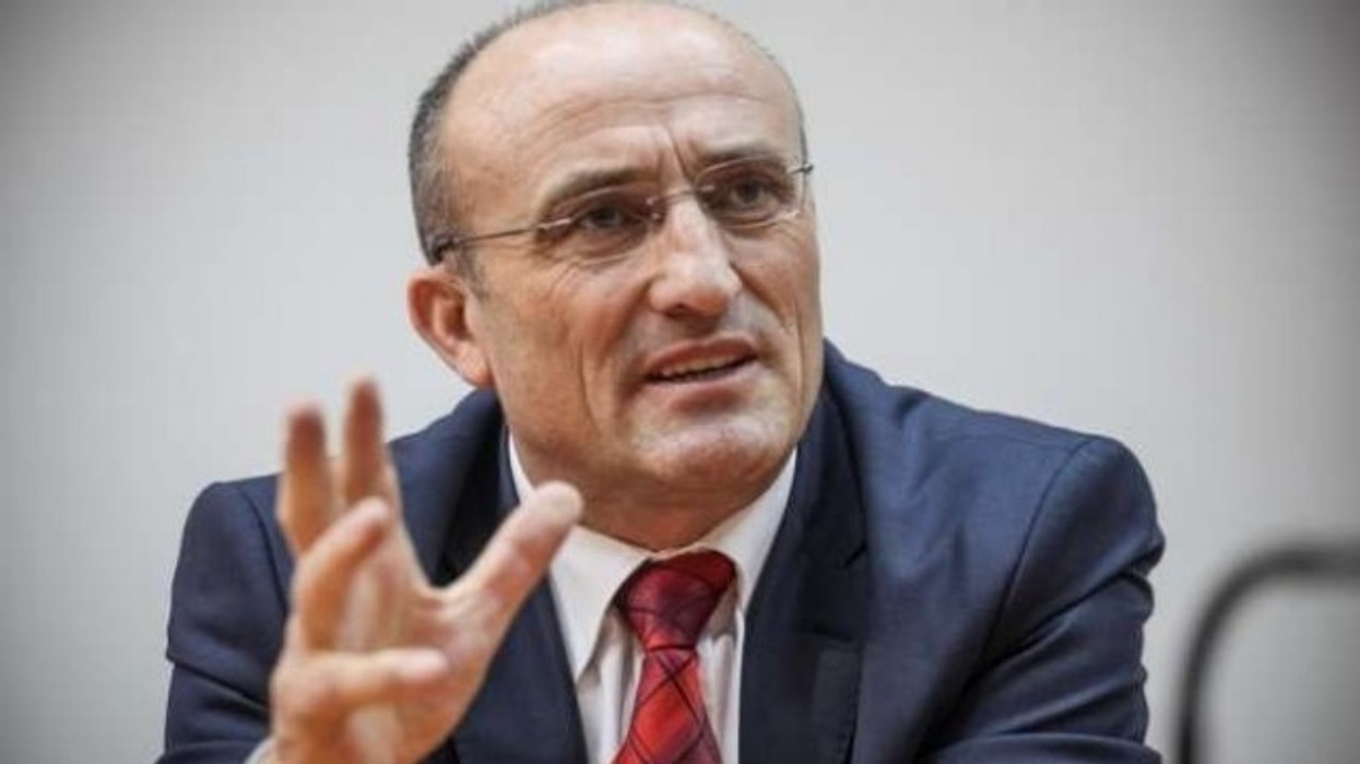2016/01/halit-krasniqi-mustafa-sot-ldquo-pasuron-rdquo-biografin-euml-ldk-n-euml-e-kthen-n-euml-rrug-euml-institucionaliste_hd.jpg