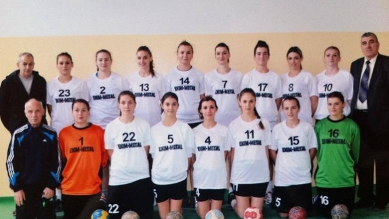 2016/01/hendboll-organizohet-turneu-nd-euml-rkomb-euml-tar-p-euml-r-femra-quot-shqiponja-2014-quot_hd.jpg