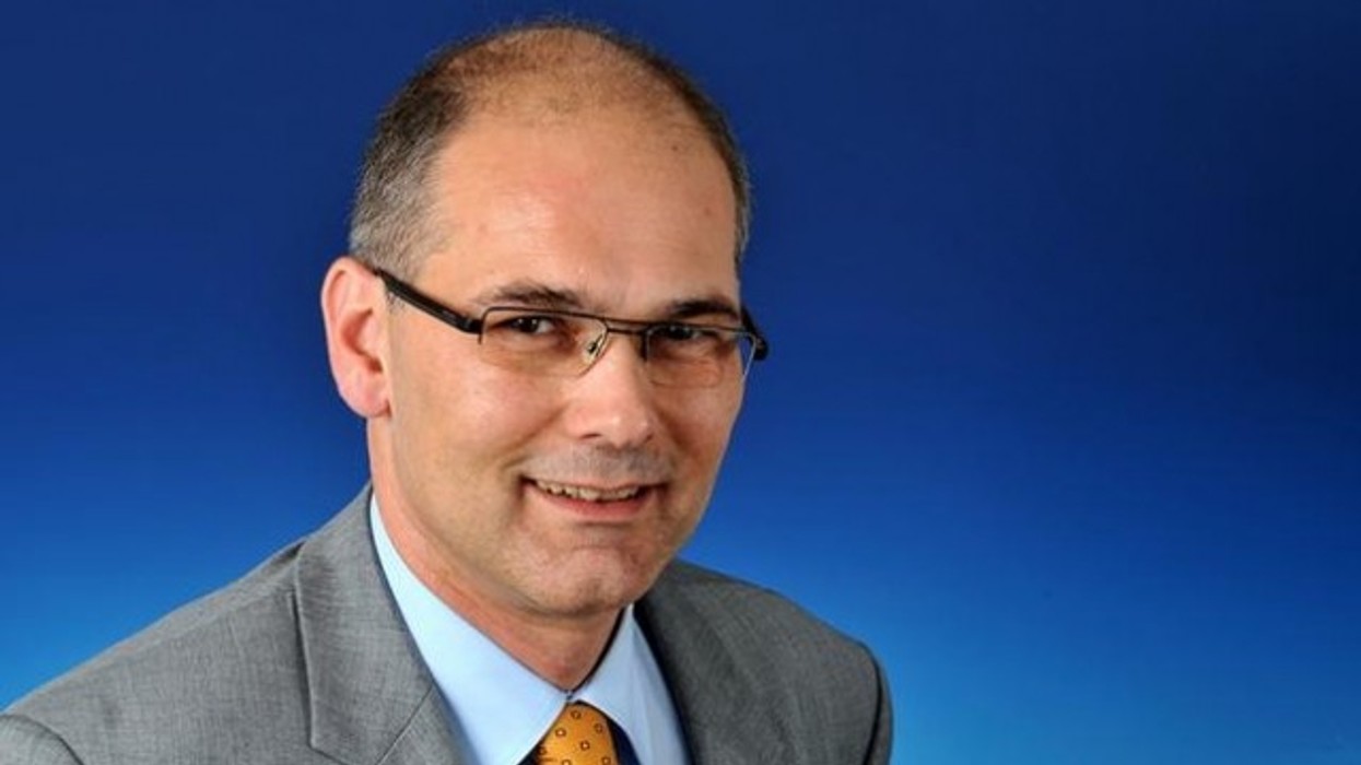 2016/01/heronj-t-euml-p-euml-rlotur-dhe-diplomaci-e-heshtur_hd.jpg