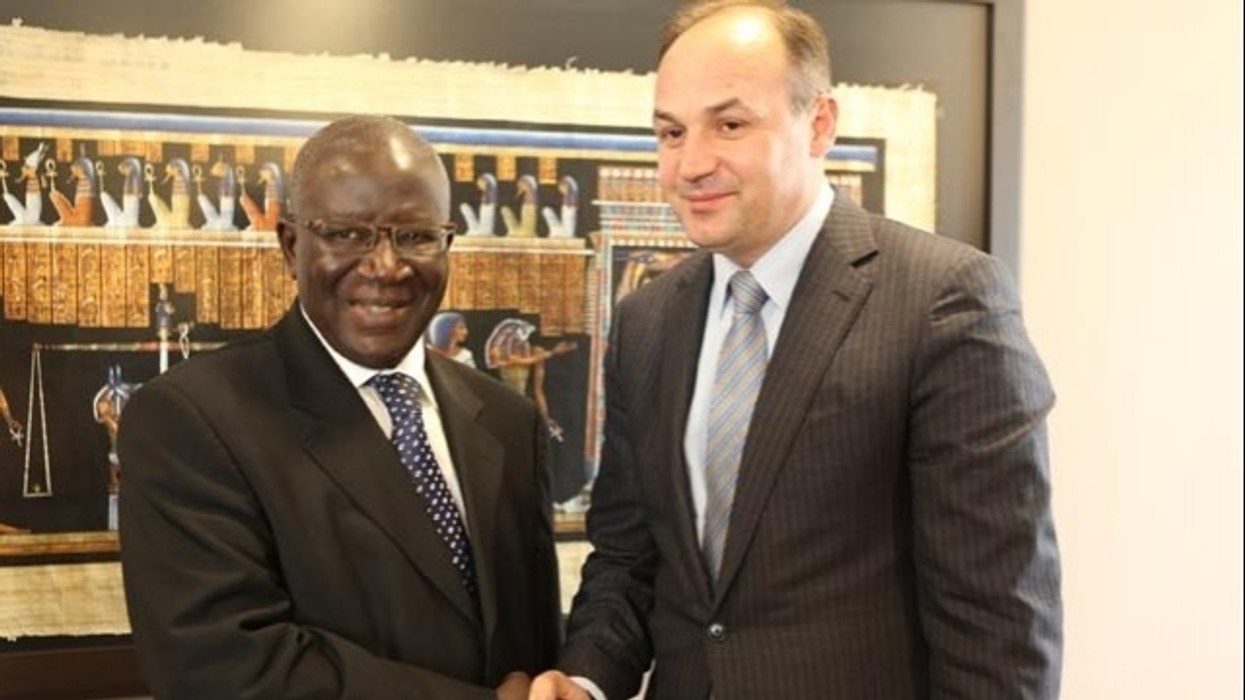 2016/01/hoxha-ndeshja-me-senegalin-hap-i-ri-drejt-nd-euml-rkomb-euml-tarizimit_hd.jpg