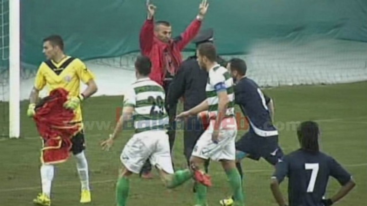 2016/01/incidenti-me-flamurin-shqiptar-portieri-serb-pritet-si-hero-n-euml-serbi-video_hd.jpg
