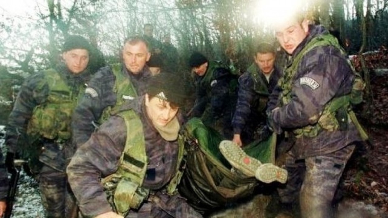 2016/01/ja-lista-e-emrave-t-euml-kriminel-euml-ve-serb-t-euml-luft-euml-s-s-euml-kosov-euml-s-dokument_hd.jpg