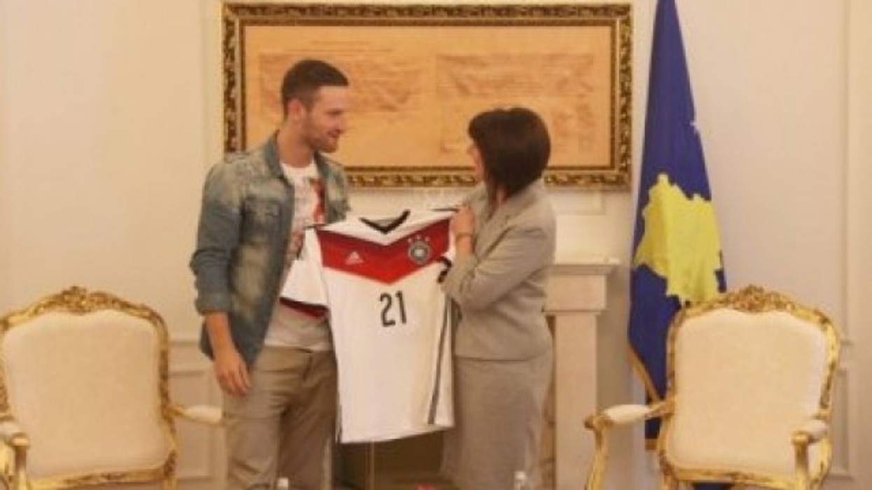 2016/01/jahjaga-priti-sot-shkodran-mustafin_hd.jpg