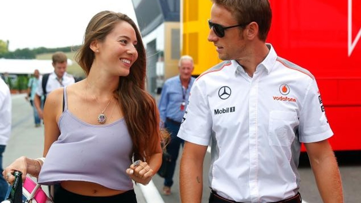 2016/01/JensonButton-gruaja.jpg