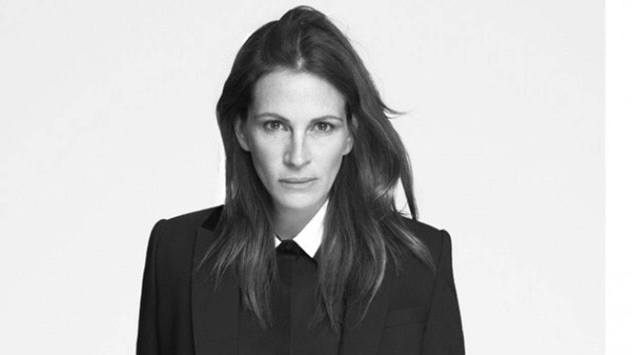 2016/01/julia-roberts-euml-sht-euml-fytyra-e-re-e-givenchy_hd.jpg