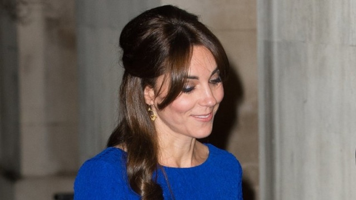 2016/01/kate-middleton-me-fustan-q-euml-i-p-euml-rshtatet-ccedil-do-femre_hd.jpg