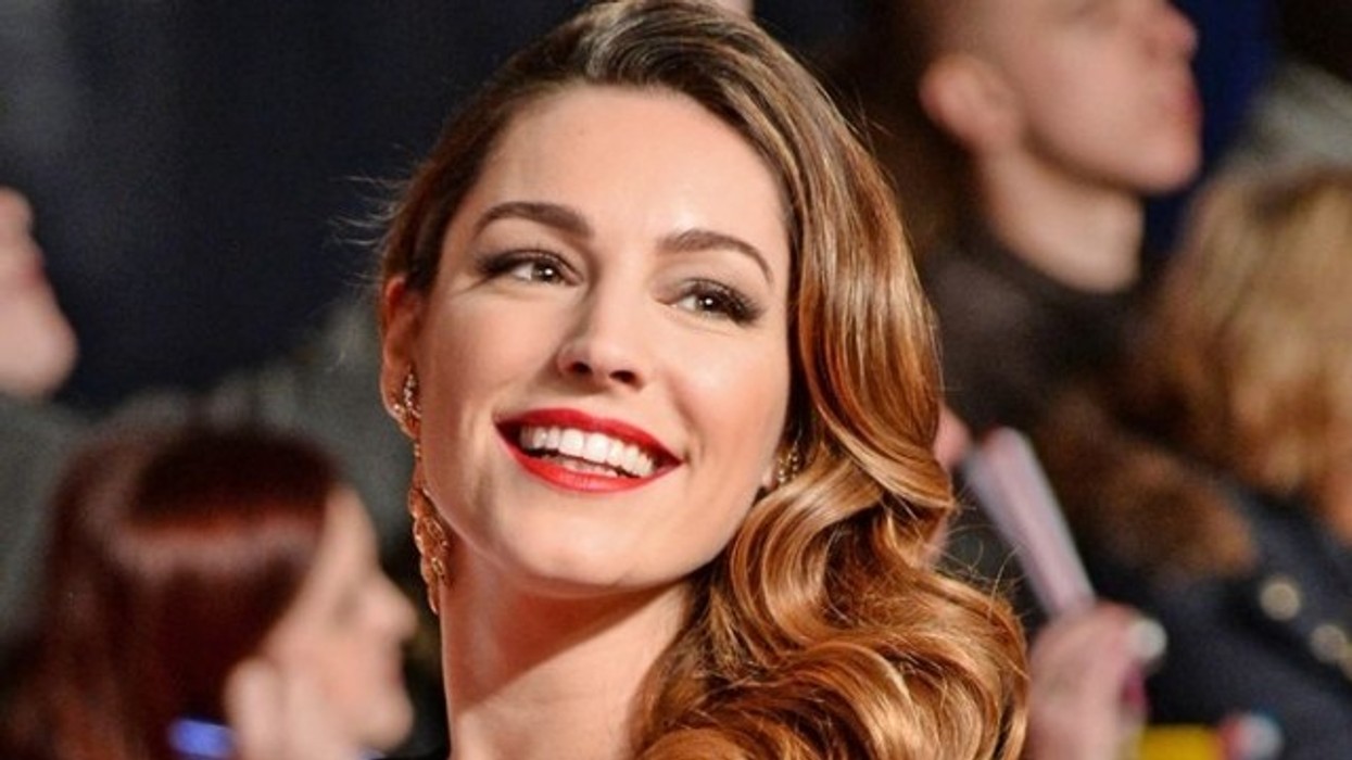 2016/01/kelly-brook-l-euml-vdohet-jam-tejet-seksi-foto-16_hd.jpg